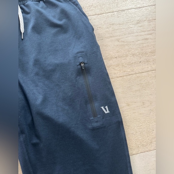 NWOT VUORI Sunday Performance Joggers navy M - Picture 7 of 11